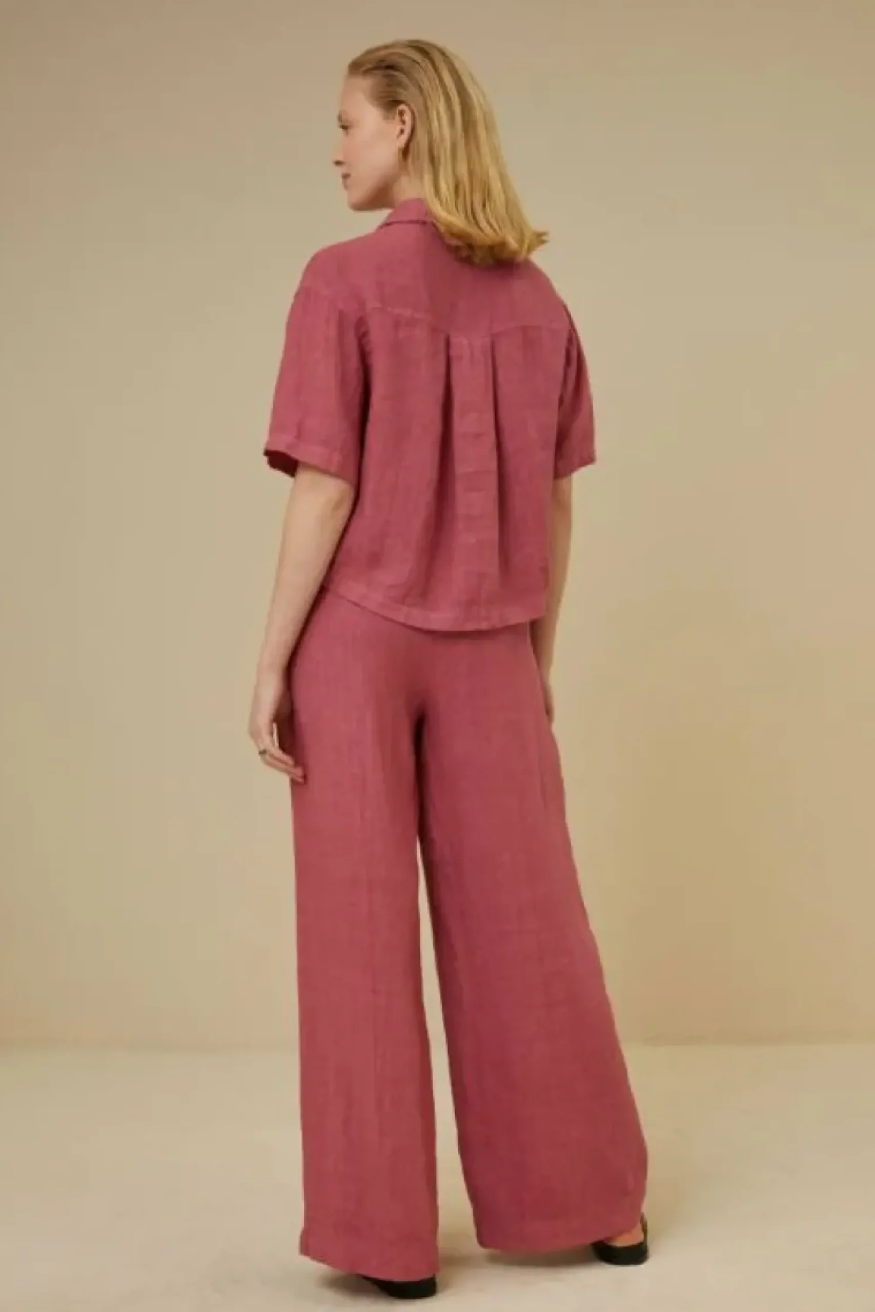 Blouses*By bar cris linen blouse | raspberry