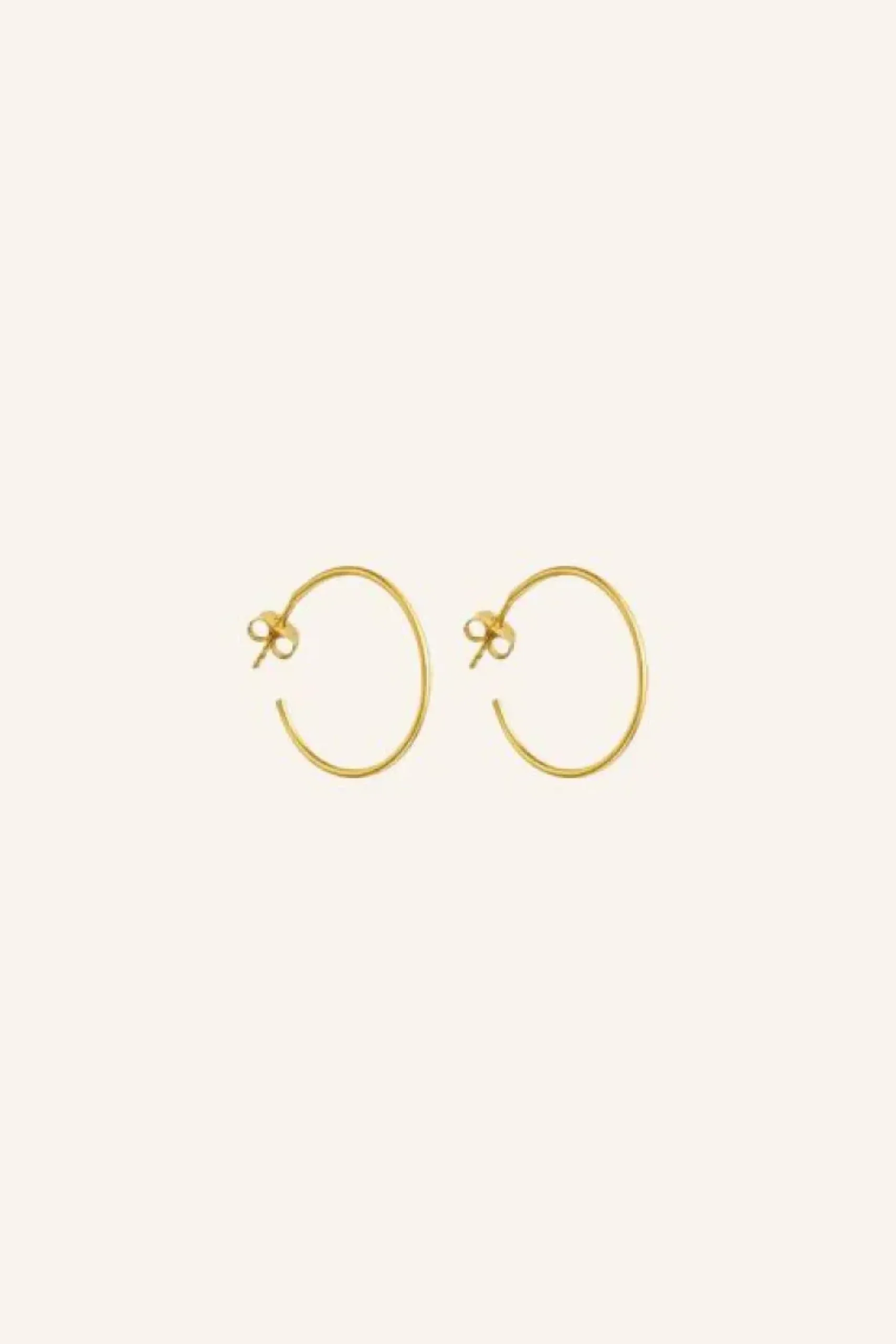 Oorbellen|Sieraden*By bar pd mat ring | gold